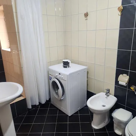 Caramel Sun Apts * Sarandë