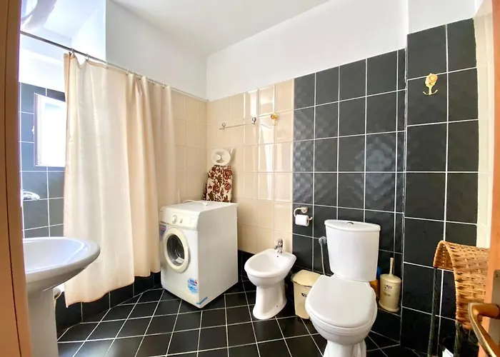 Caramel Sun Apts * Sarandë